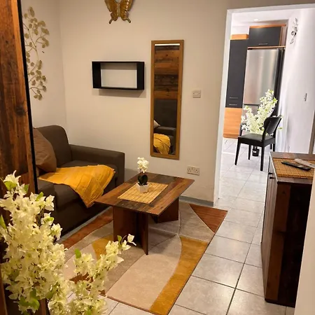 Bright St Julians For 1 To 3 Guests Saint Julian's