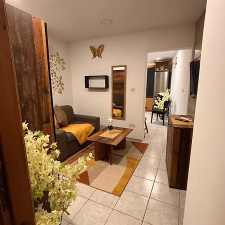 Bright St Julians For 1 To 3 Guests Apartamento San Julián