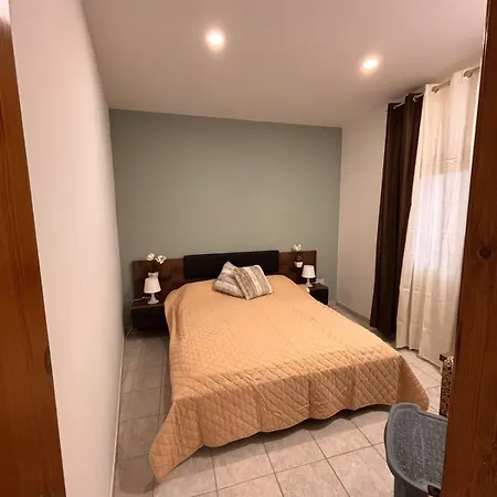 Apartman Bright St Julians For 1 To 3 Guests San Ġiljan